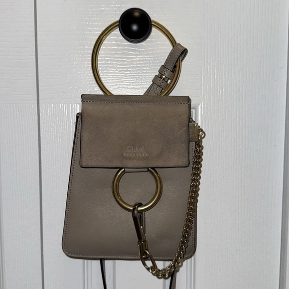 Chloe mini Faye bracelet bag/crossbody - Picture 3 of 5